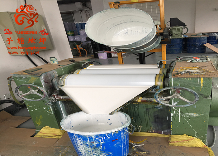 乳白地坪漆涂料生產(chǎn)中展示圖片